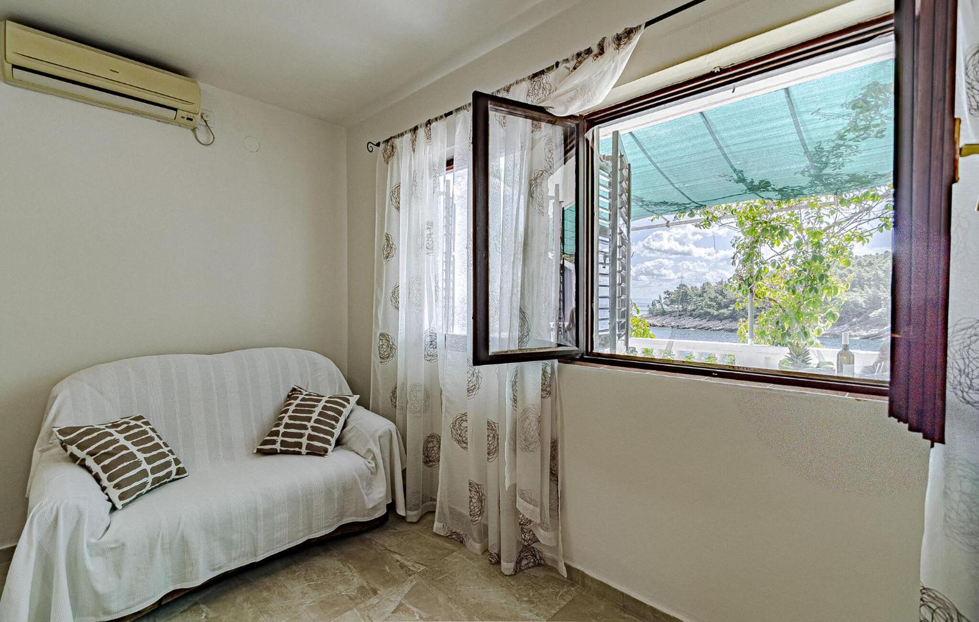 Stunning Home In Crnja Luka With Wifi Prigradica Exterior photo