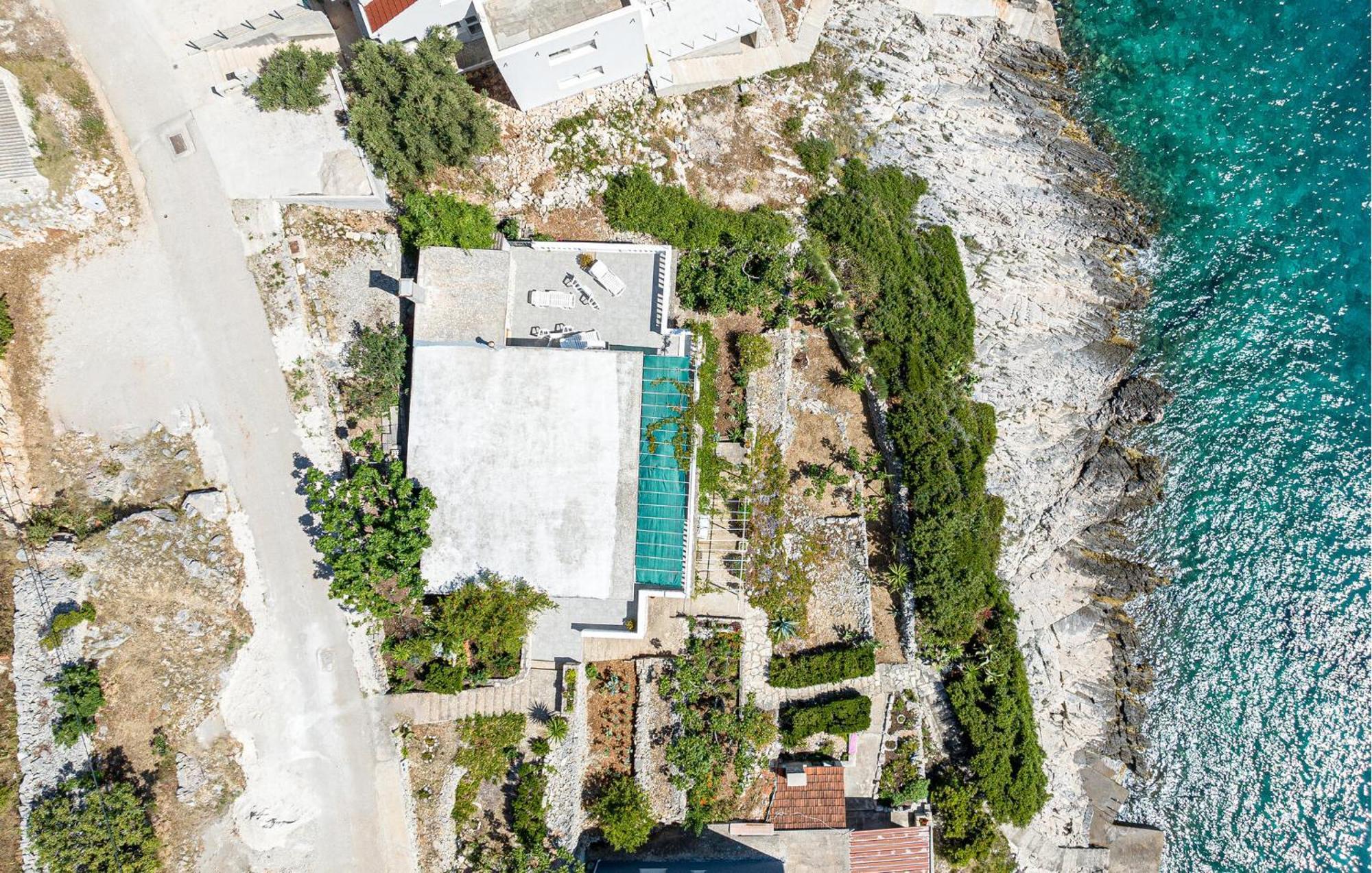 Stunning Home In Crnja Luka With Wifi Prigradica Exterior photo